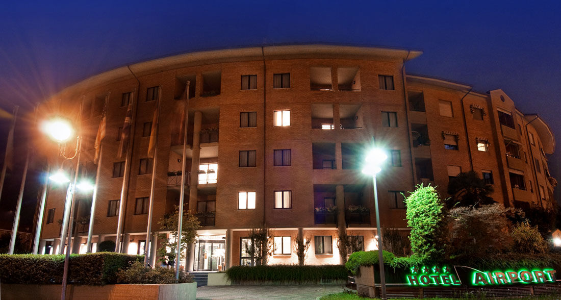 Pacific Hotel Airport Borgaro Torinese Buitenkant foto